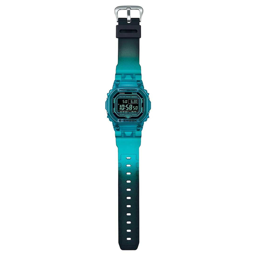 G-Shock Urban Style Bluetooth DW-B5600G-2