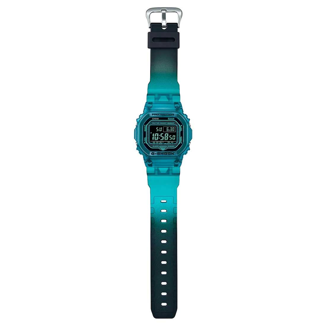 G-Shock Urban Style Bluetooth DW-B5600G-2