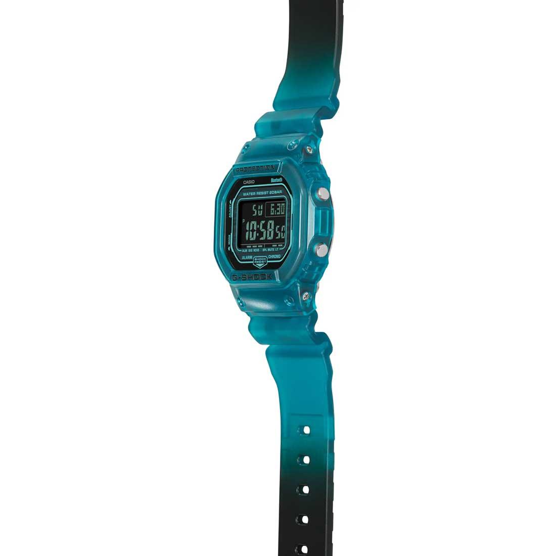 G-Shock Urban Style Bluetooth DW-B5600G-2