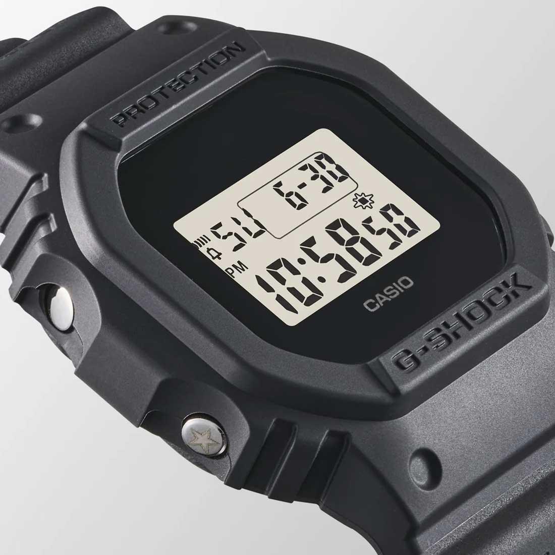 G-Shock 40th Anniversary Set DW-E5657RE-1